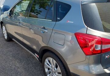 Suzuki SX4 32.990 km 14.900 &euro; Düsseldorf 40211