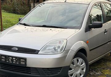 Ford Fiesta 132.000 km 2.500 &euro; Solingen 42699