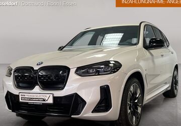 BMW iX3 29.984 km 41.999 &euro; Düsseldorf 40237