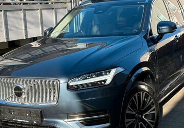 Volvo XC90 135.000 km 41.840 &euro; Düsseldorf 40468