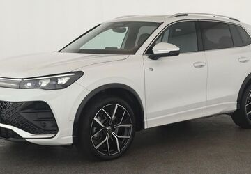 VW Tiguan 10.500 km 47.484 &euro; Düsseldorf 40233