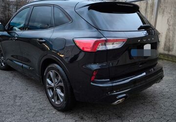 Ford Kuga 71.000 km 19.900 &euro; Haan 42781