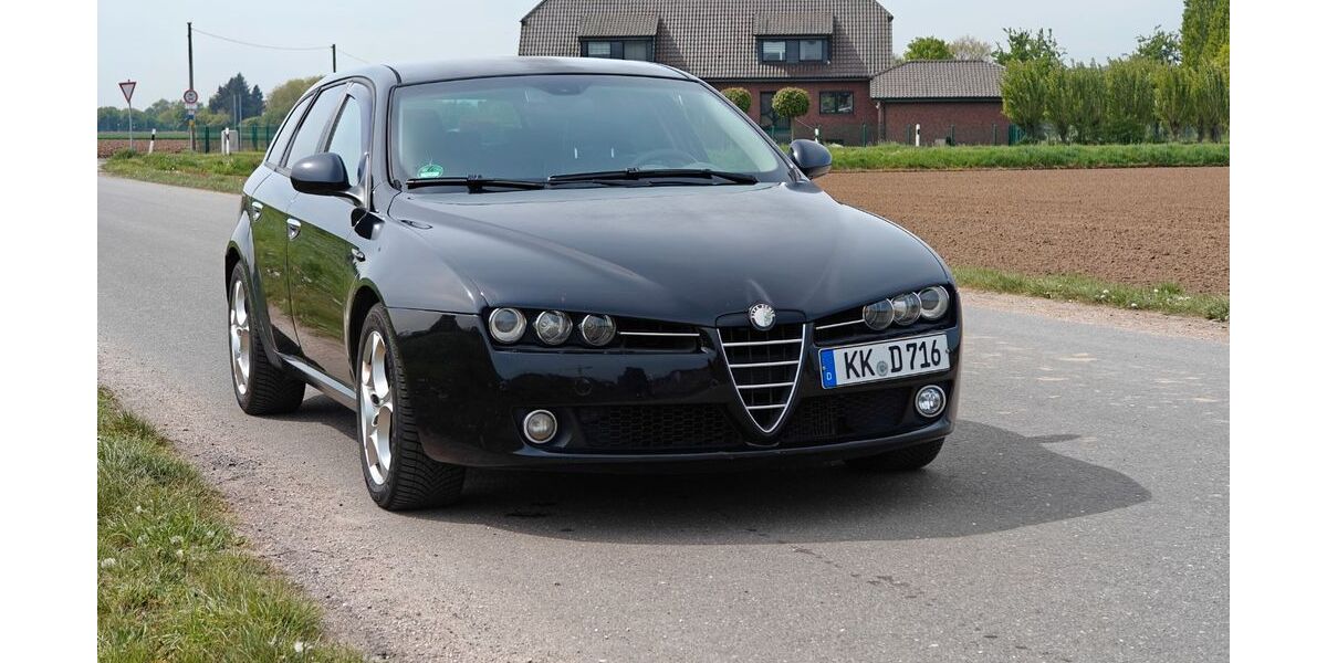 Alfa Romeo 159 313.091 km 1.999 &euro; Kempen 47906