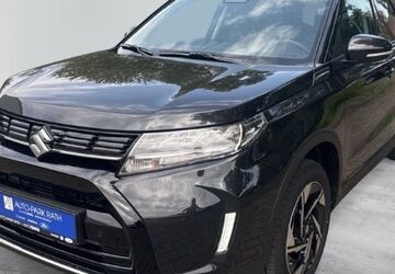 Suzuki Vitara 18.500 km 24.480 &euro; Düsseldorf 40472