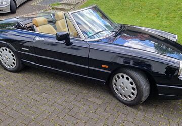 Alfa Romeo Spider 178.000 km 18.850 &euro; Grevenbreuch 41516