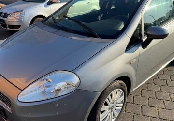 Fiat Grande Punto 136.000 km 2.499 &euro; Neuss 41462