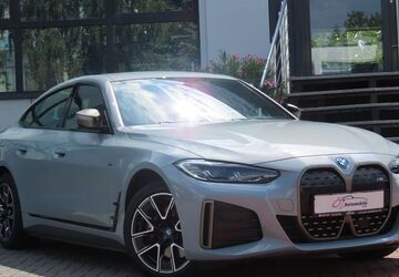 BMW i4 49.541 km 43.900 &euro; Neuss 41469