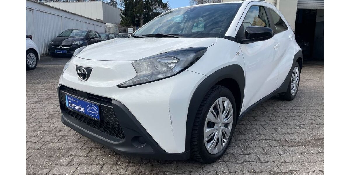 Toyota Aygo (X) 89.000 km 10.490 &euro; Mönchengladbach 41238