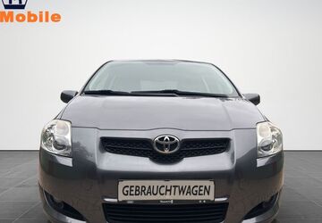 Toyota Auris 94.000 km 7.500 &euro; Düsseldorf 40472