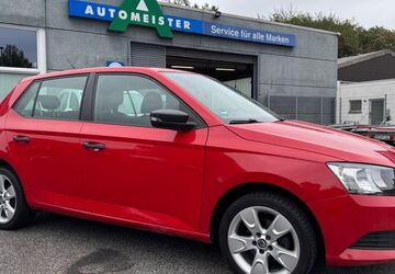 Skoda Fabia 75.000 km 6.990 &euro; Krefeld 47800