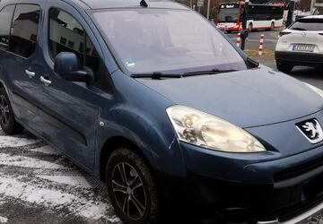 Peugeot Partner Tepee 77.000 km 6.590 &euro; Leverkusen 51371