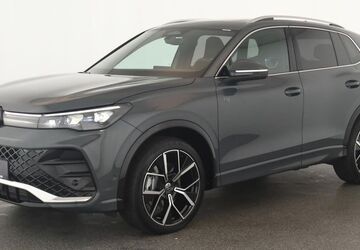VW Tiguan 19.100 km 44.484 &euro; Düsseldorf 40233