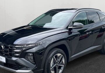 Hyundai TUCSON 7.550 km 32.990 &euro; Düsseldorf 40233