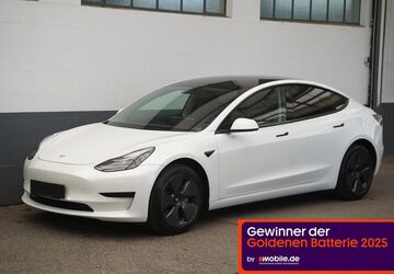Tesla Model 3 56.890 km 23.550 &euro; Mönchengladbach 41236