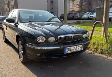 Jaguar X-Type 136.000 km 3.400 &euro; Duisburg 47177
