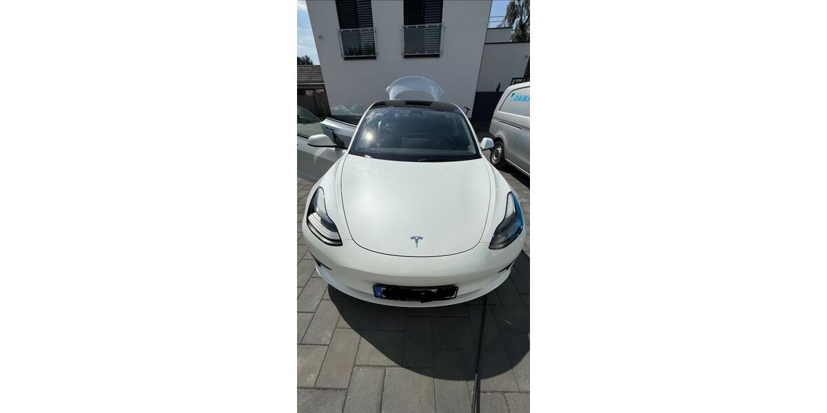 Tesla Model 3 103.000 km 21.500 &euro; Korschenbroich 41352