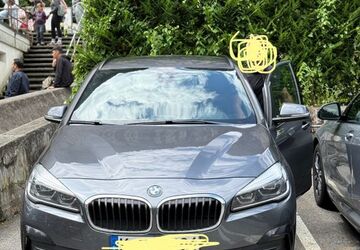 BMW 225 Active Tourer 105.000 km 14.999 &euro; Duisburg 47053