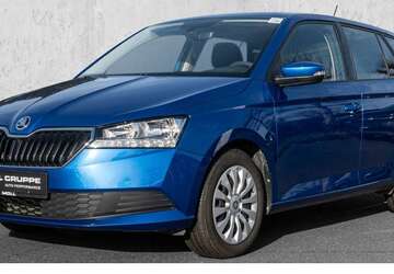 Skoda Fabia 15.004 km 15.790 &euro; Düsseldorf 40474