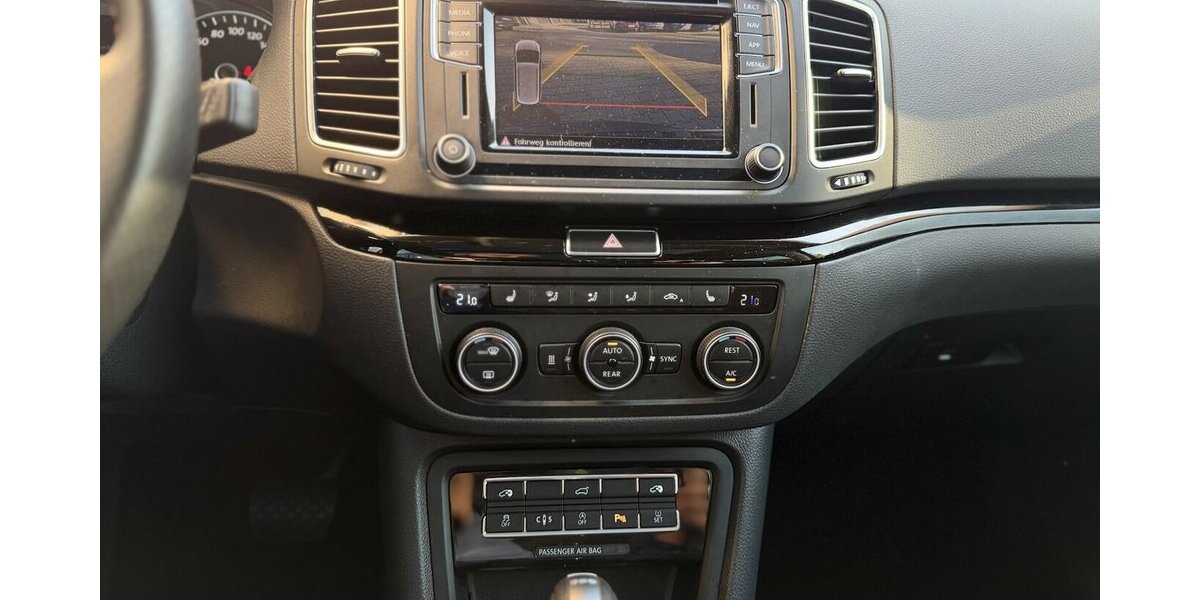 Seat Alhambra FR Line / El. Türen / PANO / CAM / AHK 105.000 km 33.950 &euro; Mönchengladbach 41066