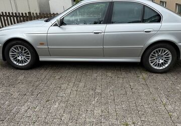 BMW 525 165.500 km 9.900 &euro; Remscheid 42857