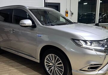 Mitsubishi Outlander 70.750 km 23.490 &euro; Wuppertal 42327