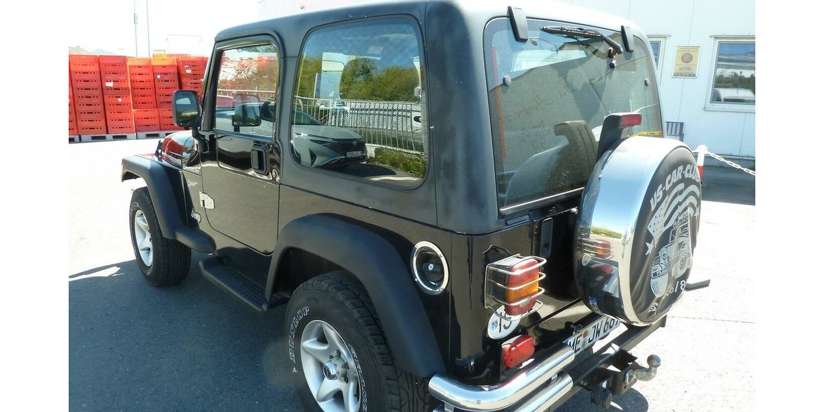 Jeep Wrangler 2.5 Sport Hartop Verdeck kein Tüv 123.000 km 8.900 &euro; Ratingen 40885