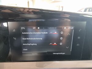 Opel Mokka e Elegance Park&Go DAB SHZ LHZ Klimaautom. 52.763 km 15.480 &euro; HAAN 42781