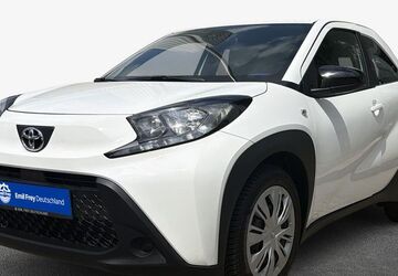 Toyota Aygo (X) 10.139 km 15.790 &euro; Düsseldorf 40549