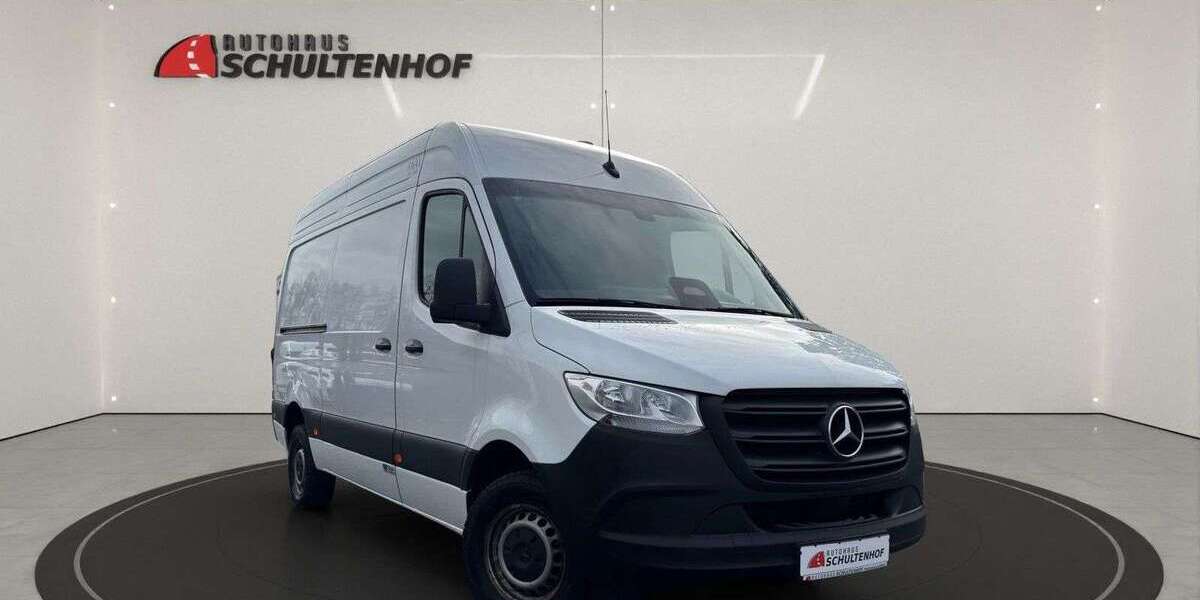 Mercedes-Benz Sprinter 106.267 km 51.990 &euro; Mülheim an der Ruhr 45481