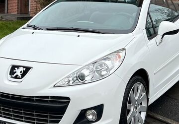 Peugeot 207 121.000 km 4.490 &euro; Mönchengladbach 41238