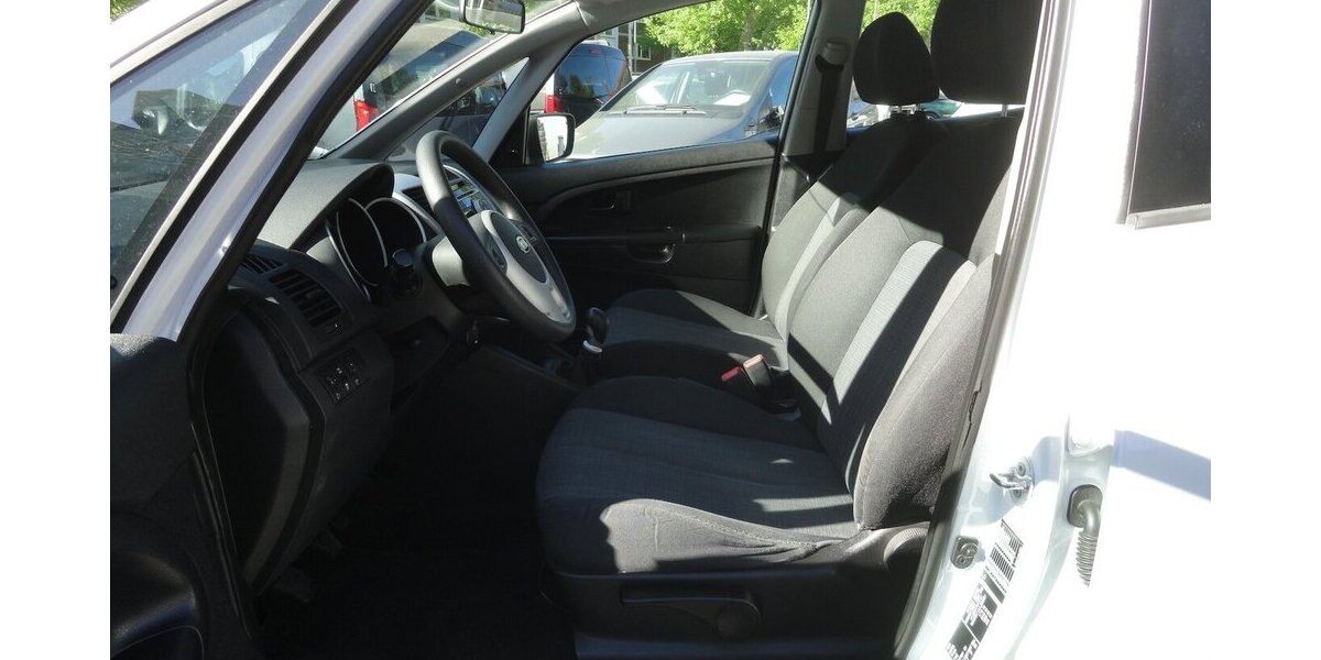 Kia Venga Vision 1,4 Klima SHZ Alu17+ Allwetter 2.Hd 96.000 km 4.950 &euro; Neuss 41462