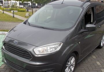 Ford Tourneo Courier 212.000 km 3.950 &euro; Düsseldorf 40233