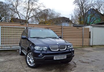 BMW X5 145.000 km 15.490 &euro; Duisburg 47166