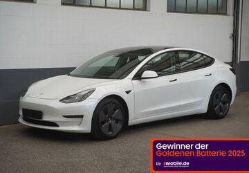 Tesla Model 3 15.828 km 30.950 &euro; Mönchengladbach 41236