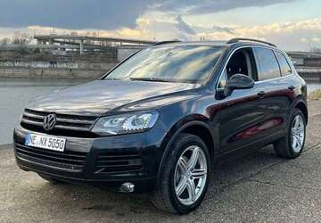 VW Touareg 178.000 km 14.990 &euro; Neuss 41469