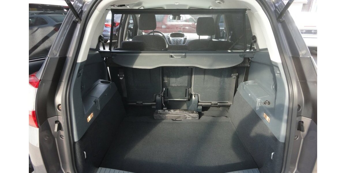 Ford Grand C-Max SYNC Edit. 1,6L/110KW Klima+SHZ+PDC 170.000 km 5.999 &euro; Neuss 41462