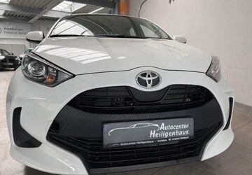 Toyota Yaris 12.197 km 18.580 &euro; Heiligenhaus 42579