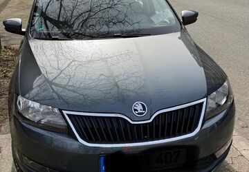 Skoda Rapid 47.600 km 10.900 &euro; Düsseldorf 40476