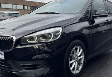 BMW 218 Active Tourer 122.651 km 10.990 &euro; Düsseldorf 40233