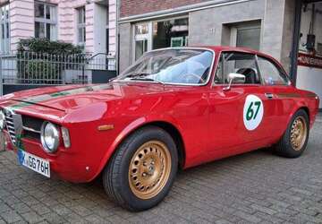 Alfa Romeo Giulia 35.201 km 69.990 &euro; Düsseldorf Niederkassel 40547