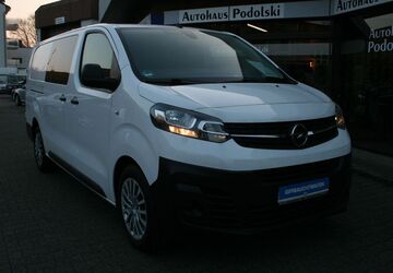 Opel Vivaro 25.550 km 22.990 &euro; Mönchengladbach 41065
