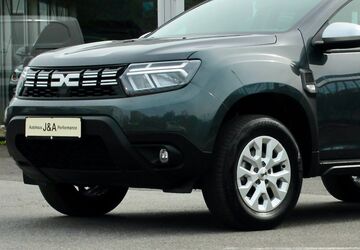 Dacia Duster 61.500 km 13.690 &euro; Düsseldorf 40625