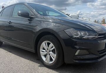 VW Polo 72.000 km 11.600 &euro; Düsseldorf 40470
