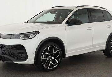 VW Tiguan 21.600 km 44.484 &euro; Düsseldorf 40233