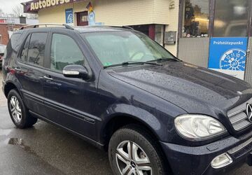 Mercedes-Benz ML 270 329.000 km 4.999 &euro; Krefeld 47807