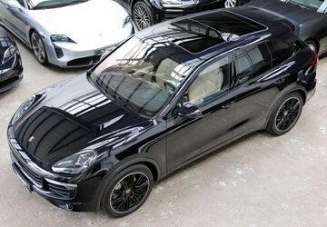 Porsche Cayenne 164.232 km 36.990 &euro; Düsseldorf 40237