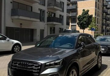 Audi Q2 1.250 km 33.500 &euro; Dusseldorf 40235