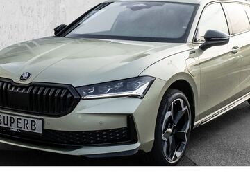 Skoda Superb 10.000 km 47.480 &euro; Düsseldorf 40474