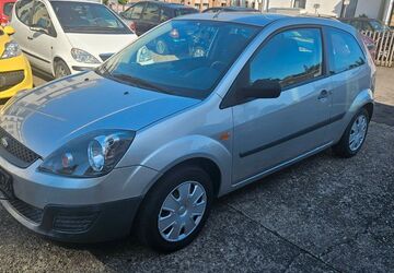 Ford Fiesta 48.000 km 2.599 &euro; Krefeld 47807