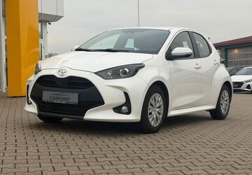 Toyota Yaris 43.000 km 13.990 &euro; Neukirchen-Vluyn 47506
